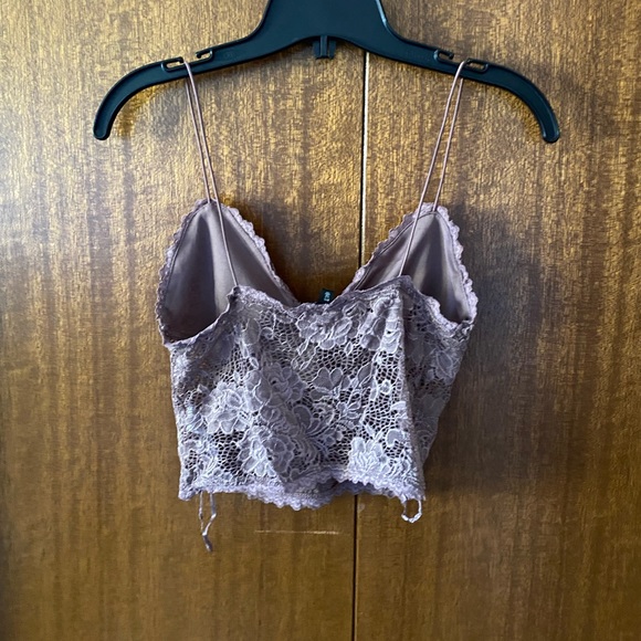 Dynamite Size Small Eyelet Crochet Lace Tank Top - Picture 2 of 4